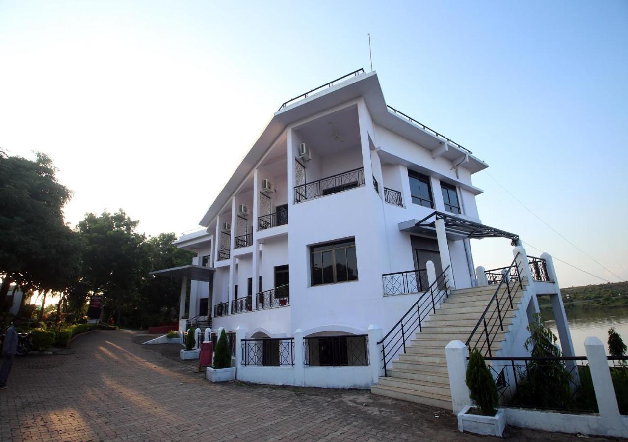 Mpt Maikal Resort, Bargi エクステリア 写真